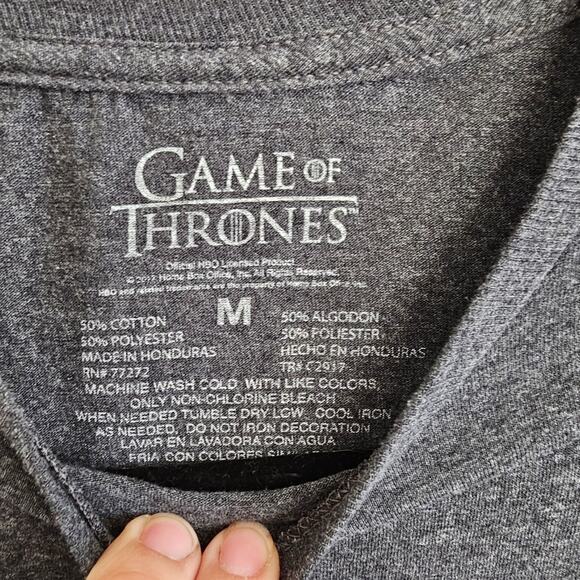 Game of Thrones Graphic T-Shirt Size M – HBO, Fandom, Fantasy - Picture 3 of 4